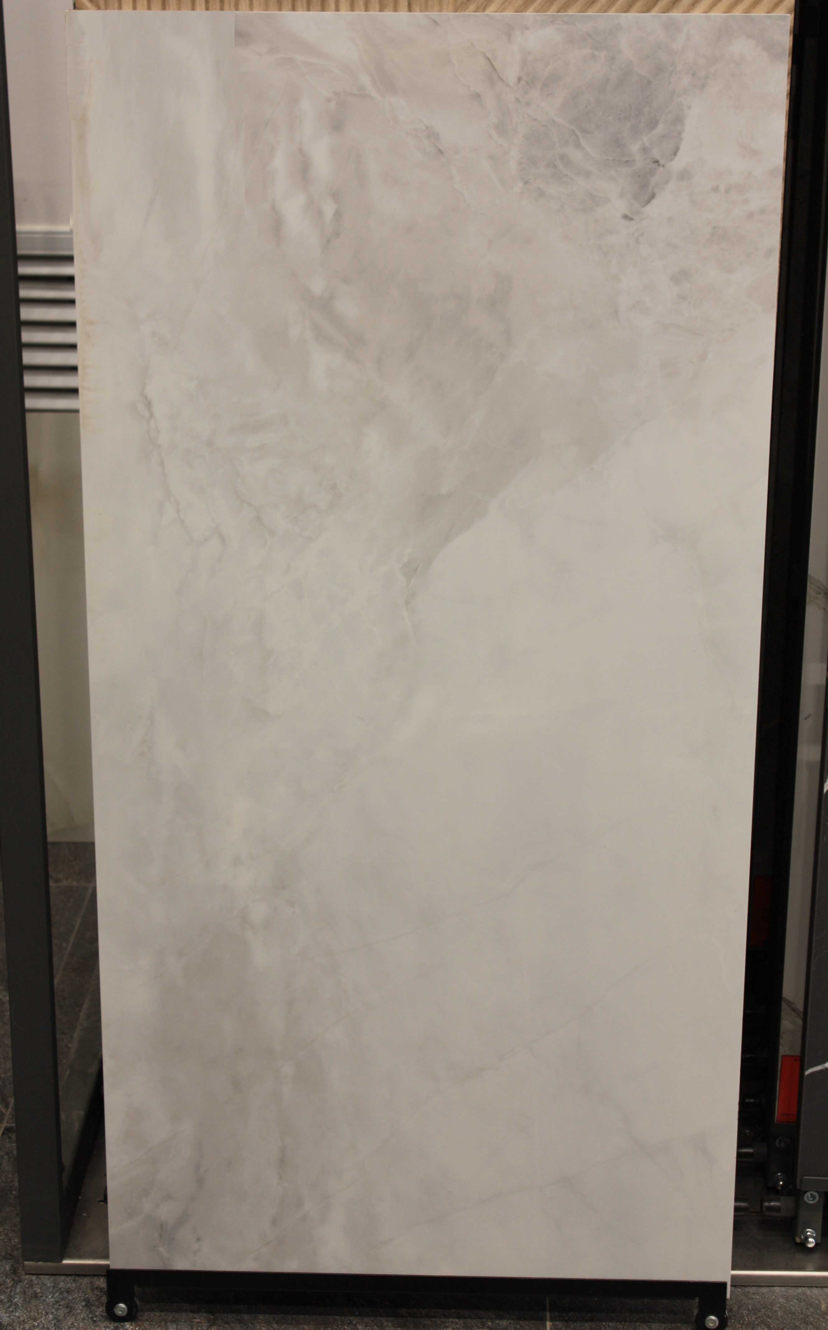 картинка Керамогранит TRISOLA SILVER POLISHED 60*120 глянцевый, (упаковка 2 шт /1,44 м2)